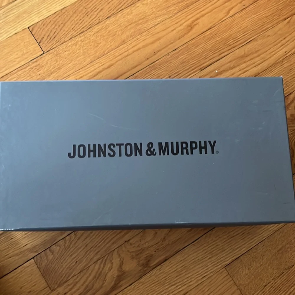 Johnston & Murphy Conard Wingtip Tan Calfskin Oxfords - Picture 3 of 4